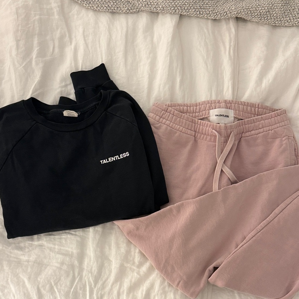 TALENTLESS Black Sweatshirt and Pink Hoodie Set